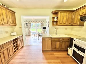 Photo 24- click for photo gallery